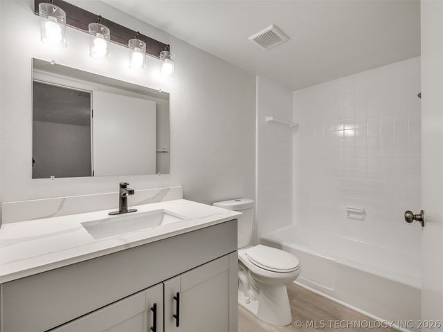 5812 S 77th East Avenue, Tulsa, OK 74145