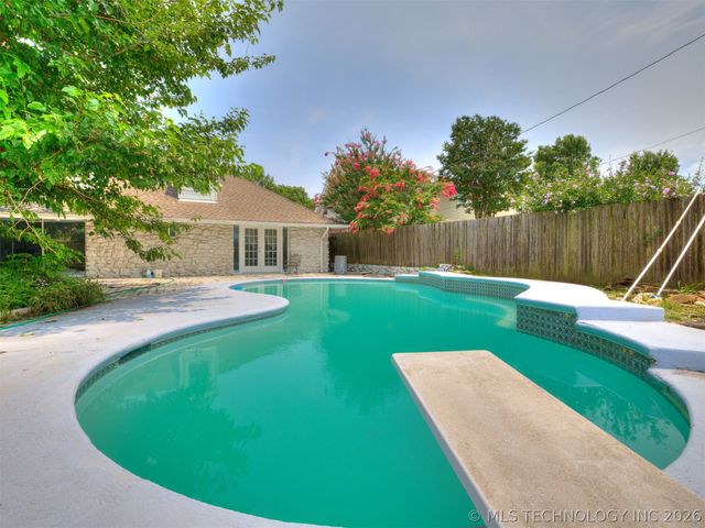5812 S 77th East Avenue, Tulsa, OK 74145