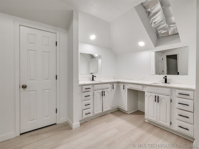 5812 S 77th East Avenue, Tulsa, OK 74145
