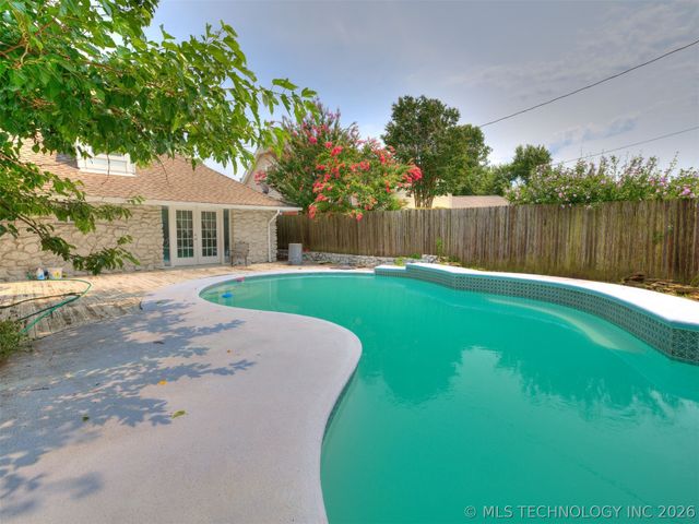 5812 S 77th East Avenue, Tulsa, OK 74145