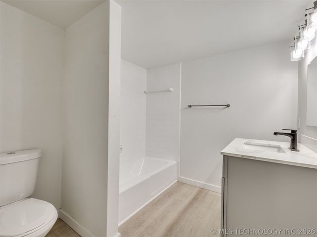 5812 S 77th East Avenue, Tulsa, OK 74145