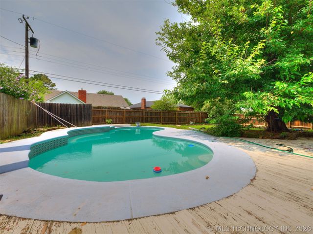 5812 S 77th East Avenue, Tulsa, OK 74145