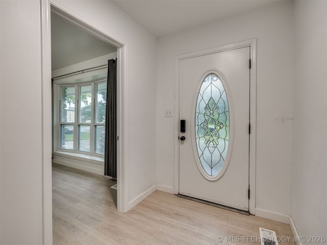 5812 S 77th East Avenue, Tulsa, OK 74145