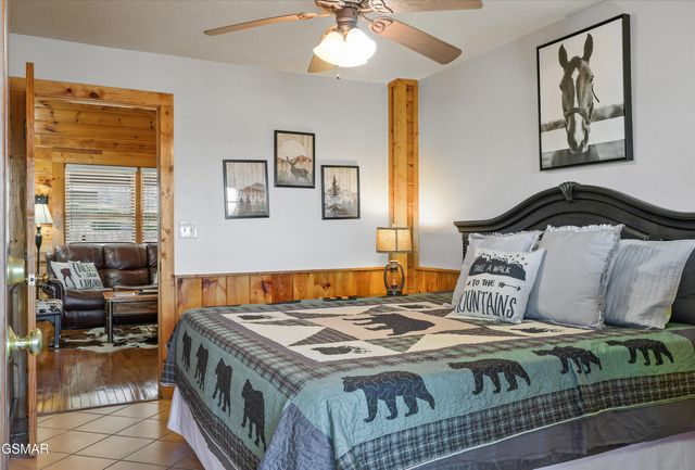 427 Big Bear Way, Pigeon Forge, TN 37863