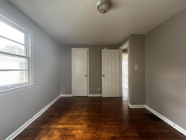 1335 E 25th Avenue, Columbus, OH 43211