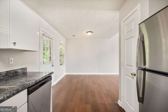 2240 Creekside View, Decatur, GA 30035