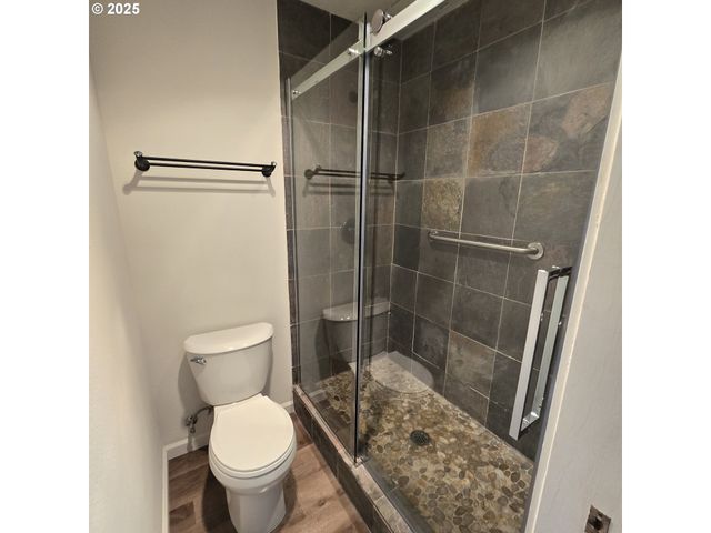 1000 Se BAY Blvd 404, Newport, OR 97365