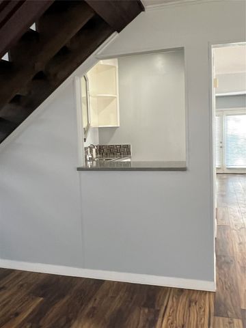 2944 King Cole Drive, Dallas, TX 75216