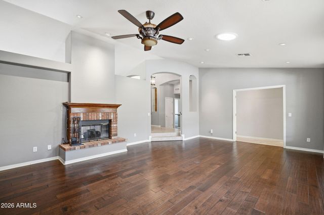 4561 E ENROSE Street, Mesa, AZ 85205