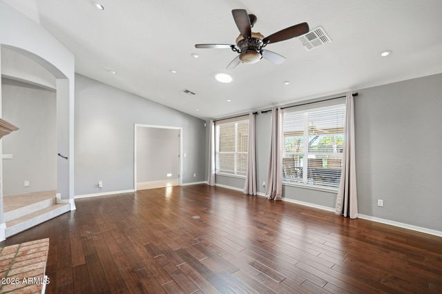 4561 E ENROSE Street, Mesa, AZ 85205
