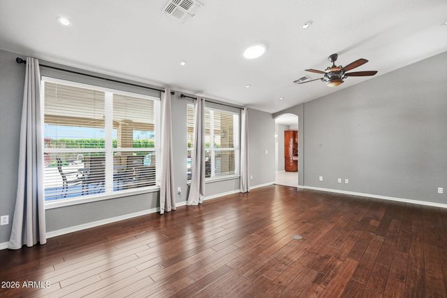 4561 E ENROSE Street, Mesa, AZ 85205