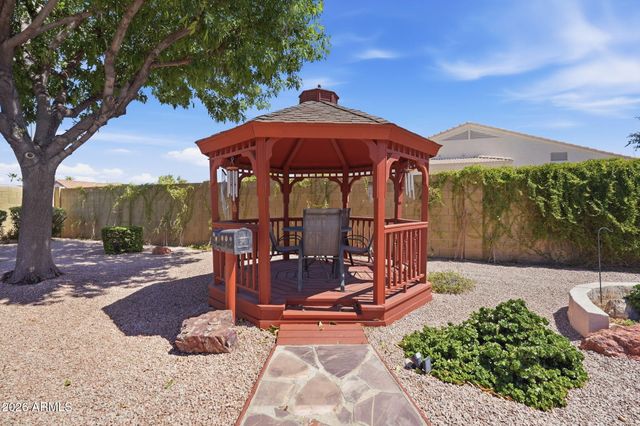 4561 E ENROSE Street, Mesa, AZ 85205