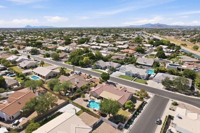 4561 E ENROSE Street, Mesa, AZ 85205