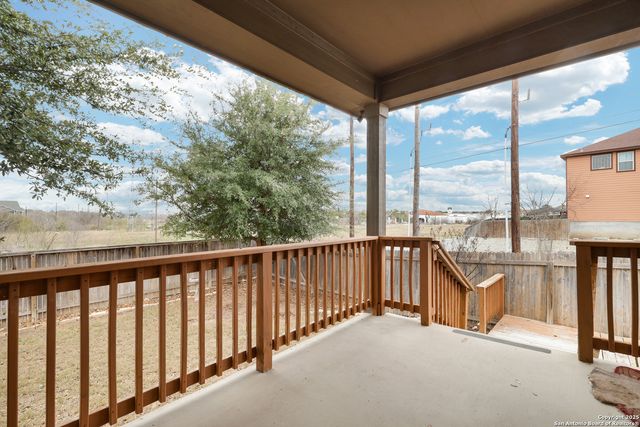 9010 MOCCASIN LK, San Antonio, TX 78245