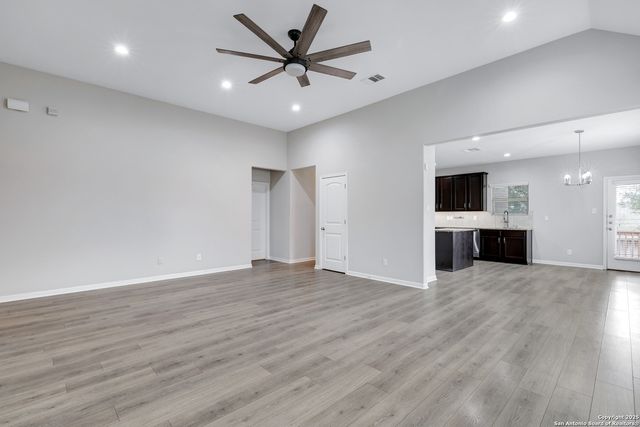 9010 MOCCASIN LK, San Antonio, TX 78245