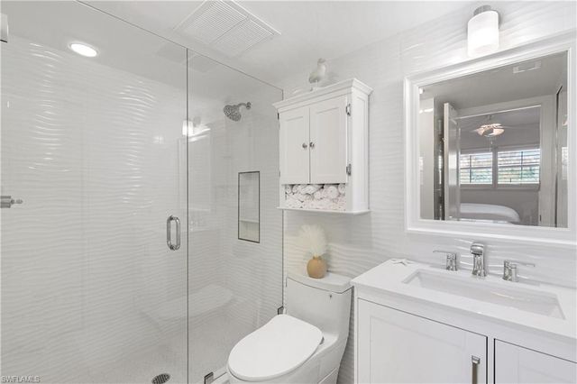 1206 Edington PL D101, Marco Island, FL 34145