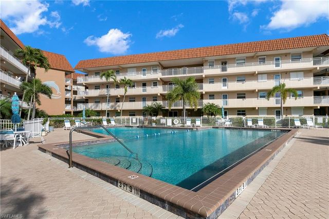 1206 Edington PL D101, Marco Island, FL 34145