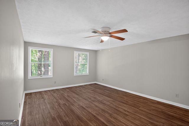 110 Paddock Trail, Peachtree City, GA 30269