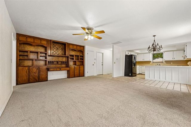 204 W Wayne Street, Edmond, OK 73003