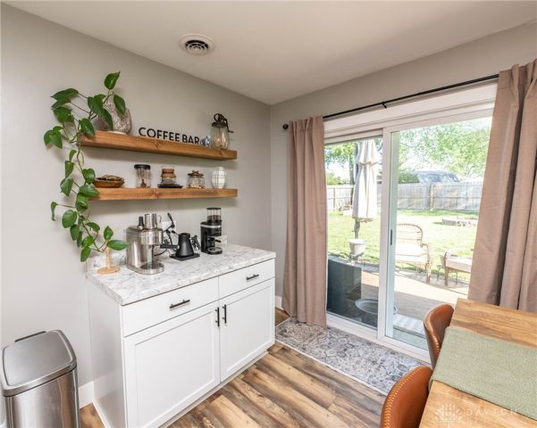 2407 Waterford Drive, Troy, OH 45373