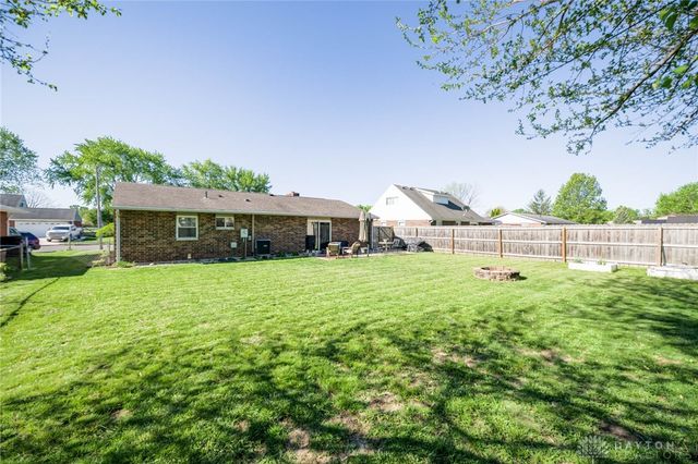 2407 Waterford Drive, Troy, OH 45373