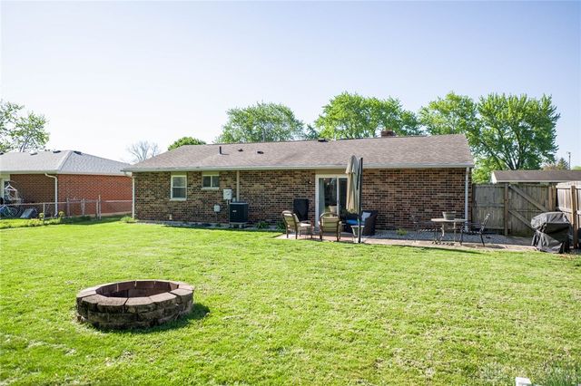 2407 Waterford Drive, Troy, OH 45373