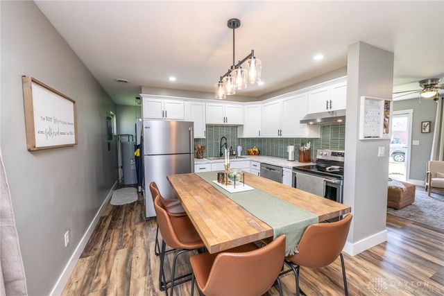 2407 Waterford Drive, Troy, OH 45373