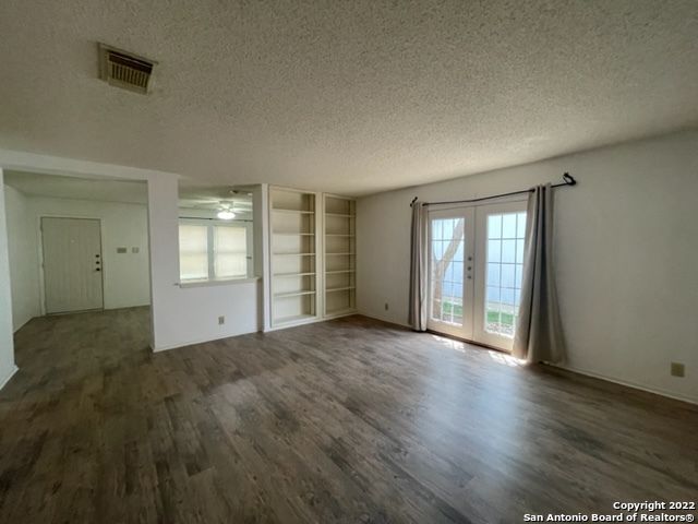 7631 Heathridge, San Antonio, TX 78250