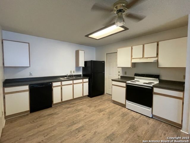 7631 Heathridge, San Antonio, TX 78250