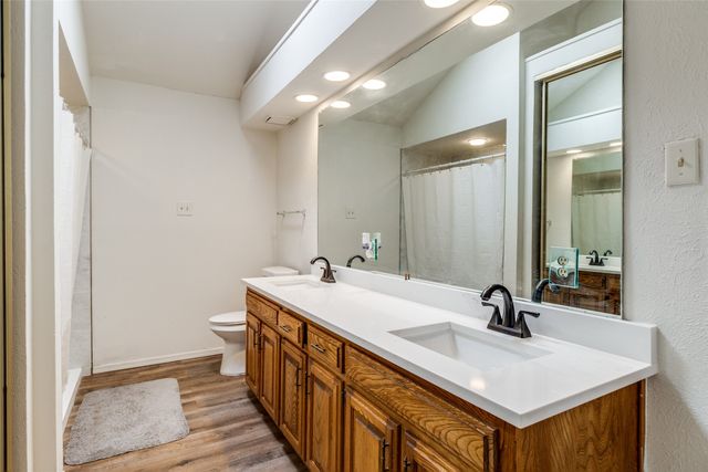 2533 Montclair Lane, Mesquite, TX 75150