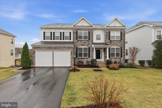 5575 JAMES YOUNG WAY, Fairfax, VA 22032