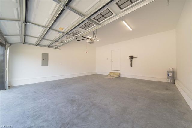 313 Broken Saddle Lane, Kernersville, NC 27284