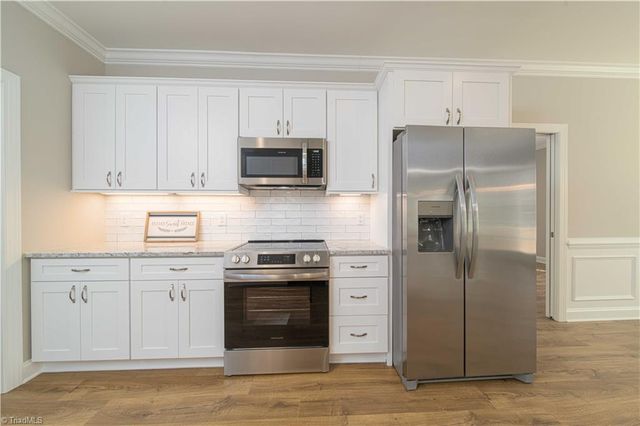 313 Broken Saddle Lane, Kernersville, NC 27284