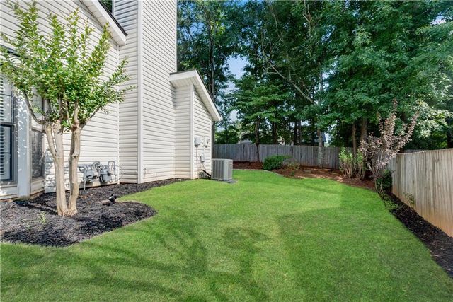 5097 Village Green Way, Alpharetta, GA 30009