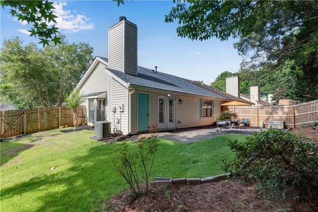 5097 Village Green Way, Alpharetta, GA 30009