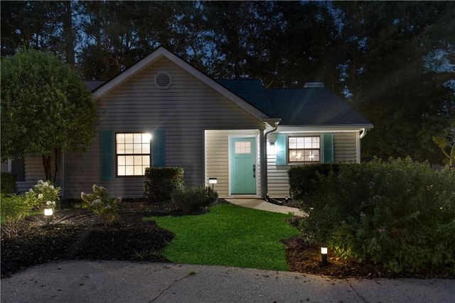 5097 Village Green Way, Alpharetta, GA 30009