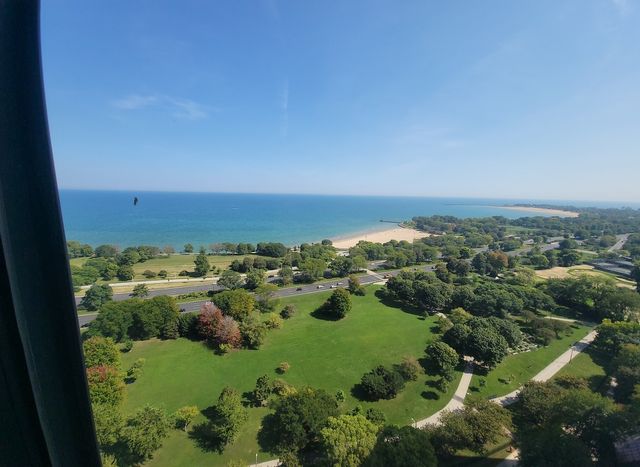 5415 N SHERIDAN Road 2805, Chicago, IL 60640