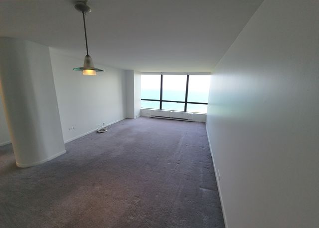 5415 N SHERIDAN Road 2805, Chicago, IL 60640