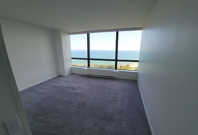 5415 N SHERIDAN Road 2805, Chicago, IL 60640