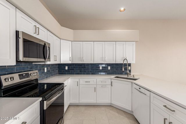 16339 E SEGUNDO Drive A, Fountain Hills, AZ 85268