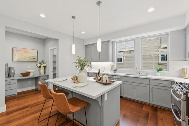 1098 Barberry Terrace, Sunnyvale, CA 94086