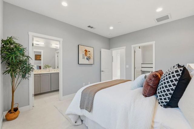 1098 Barberry Terrace, Sunnyvale, CA 94086