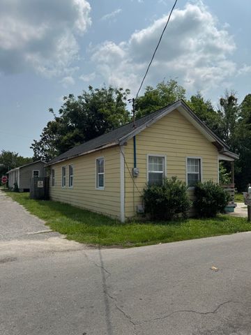 1969 Comstock Avenue, North Charleston, SC 29405
