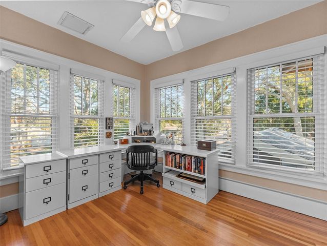 231 72ND STREET N, St Petersburg, FL 33710