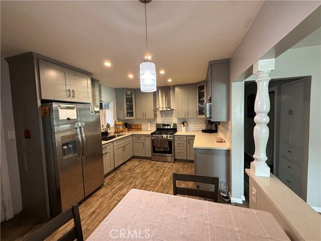 8952 Dudlext, South Gate, CA 90280