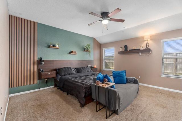 715 Harvest Bluff Drive, Rosharon, TX 77583