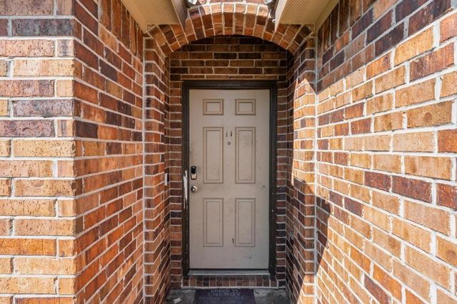 715 Harvest Bluff Drive, Rosharon, TX 77583