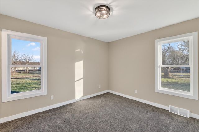 325 E Battle Creek Street, Galesburg City, MI 49053