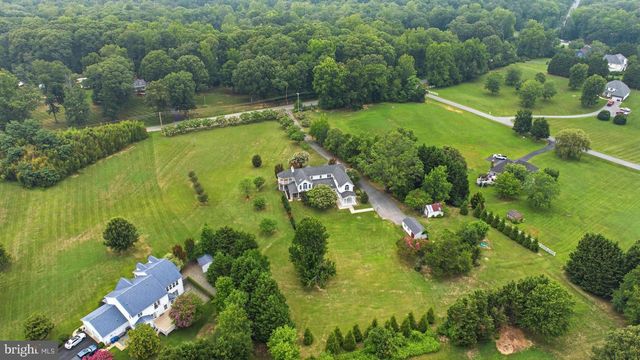 9610 PENNS HILL RD, La Plata, MD 20646