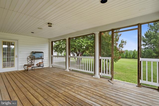 9610 PENNS HILL RD, La Plata, MD 20646